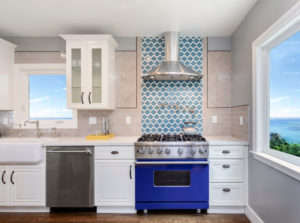 the best bold kitchen trends for your orange county home featured image
