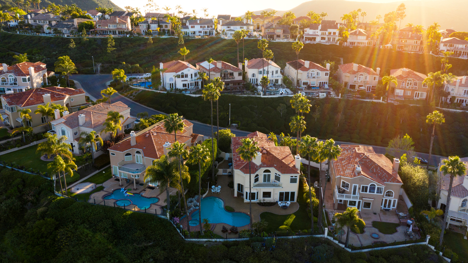 before you buy how to research and compare neighborhoods in orange county featured image