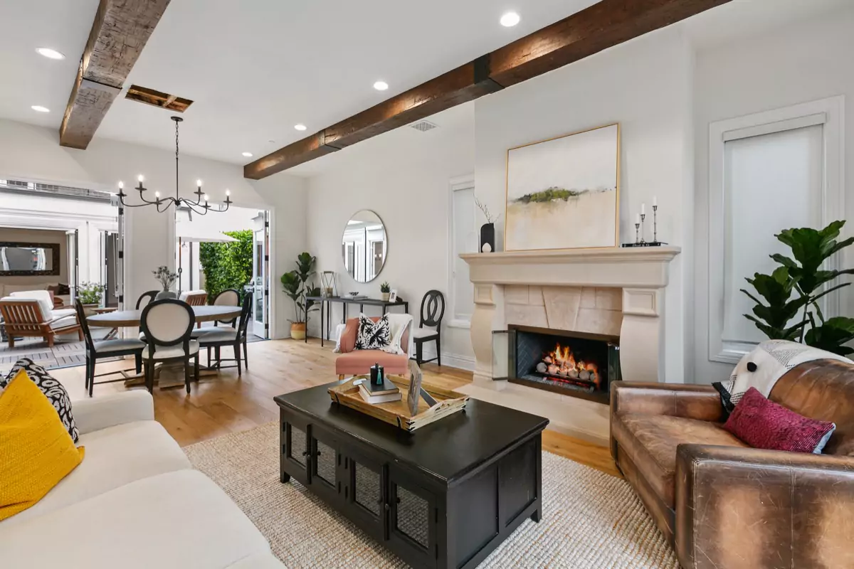 518 Santa Ana Ave 6
