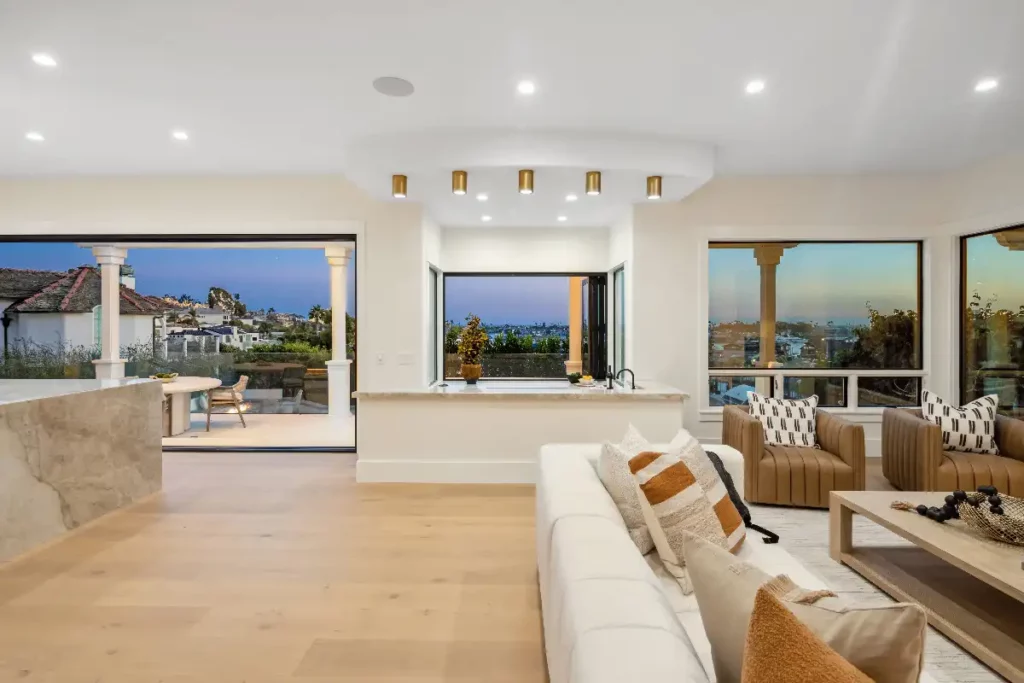 Stavros Group Top Newport Beach Realtor 2915 Cliff Dr web 15