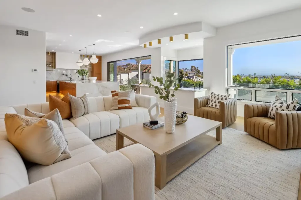 Stavros Group Top Newport Beach Realtor 2915 Cliff Dr web 16