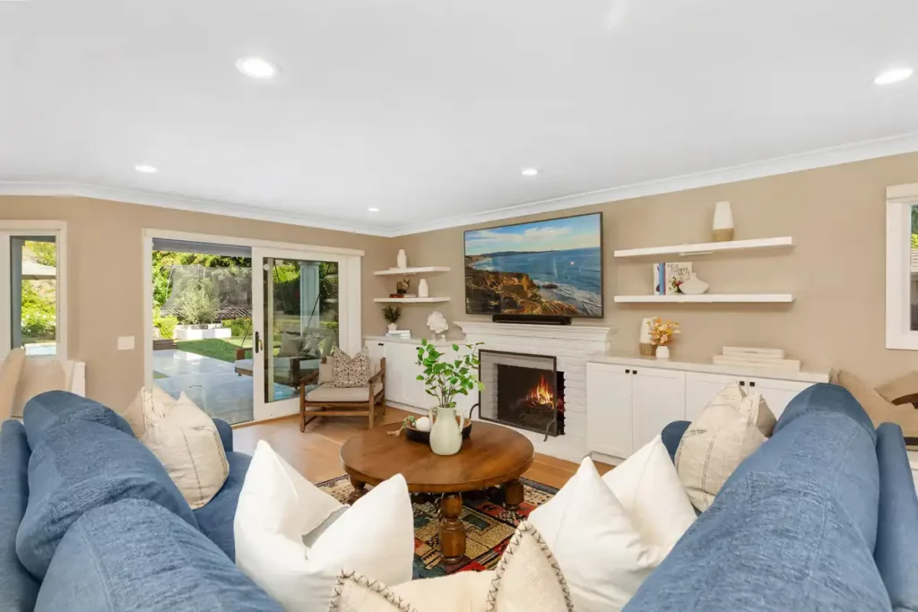 Stavros Group Top Laguna Hills Realtor 25831 Pecos Rd web 10