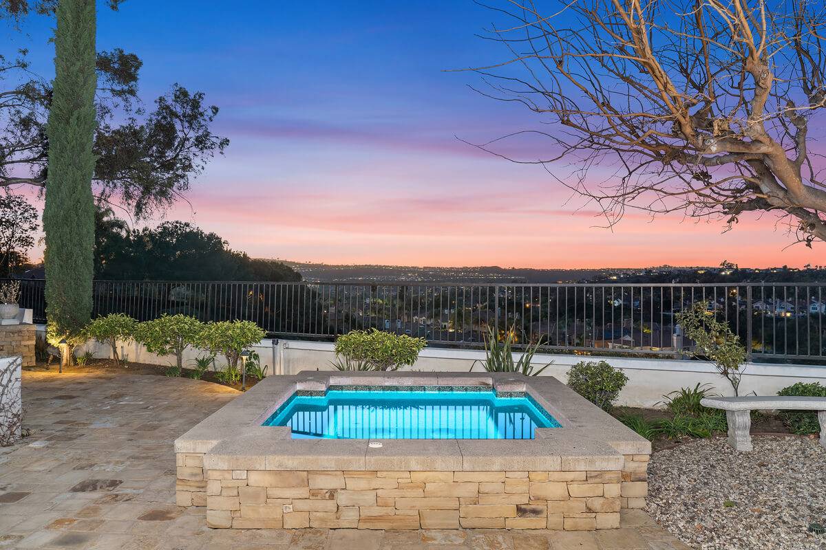 Stavros Group Top Laguna Niguel Realtor 35 Brindisi 03