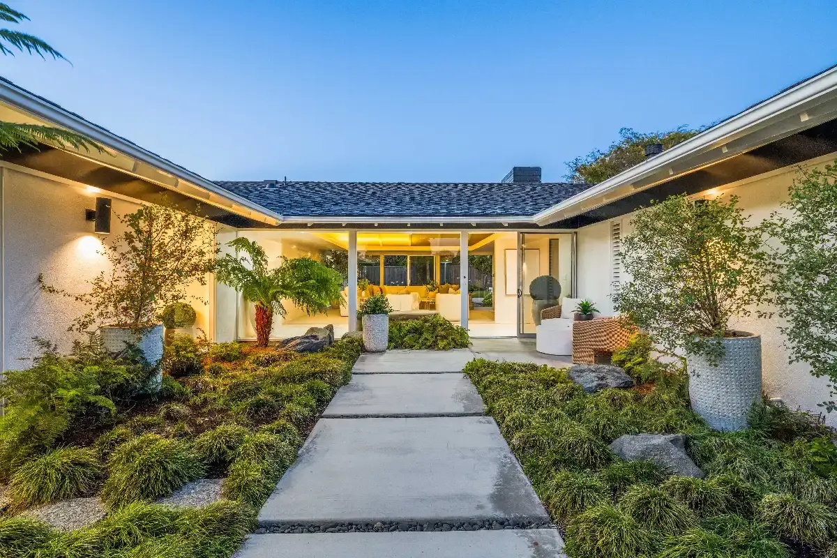 Stavros Group Top Dana Point Realtor 144 Monarch Bay Dr web 7
