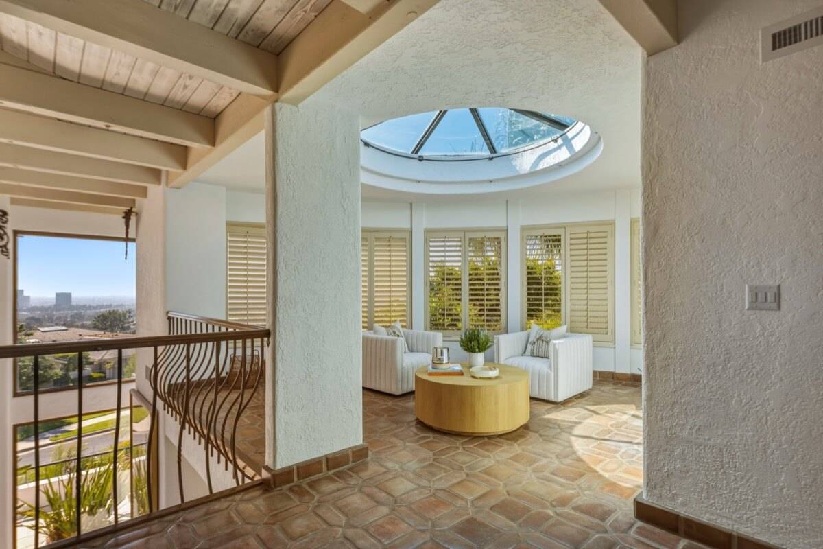 Stavros Group Top Newport Beach Realtor 29