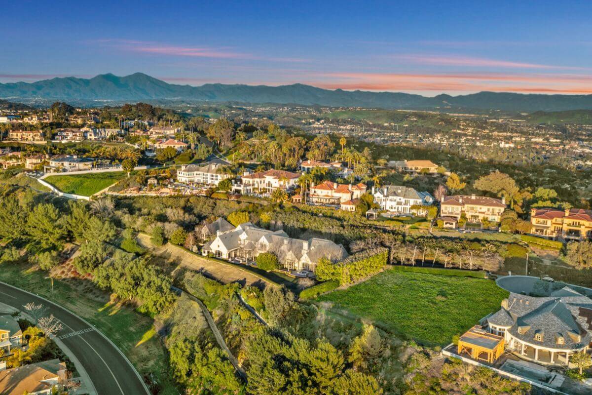 Stavros Group Top Laguna Niguel Realtor 2 Point Catalina 08