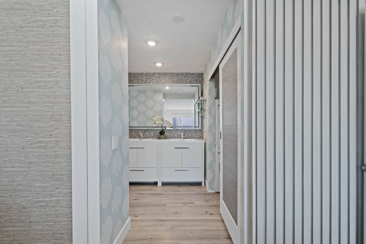 Stavros Group Top Newport BeaStavros Group Top Newport Beach Realtor 3121 West Coast Hwy #5D 13