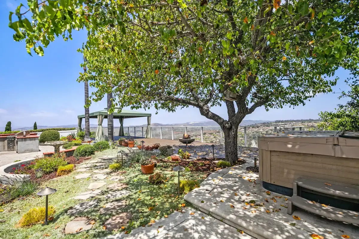 Stavros Group Top San Clemente Realtor 303 Avenida Salvador web 05